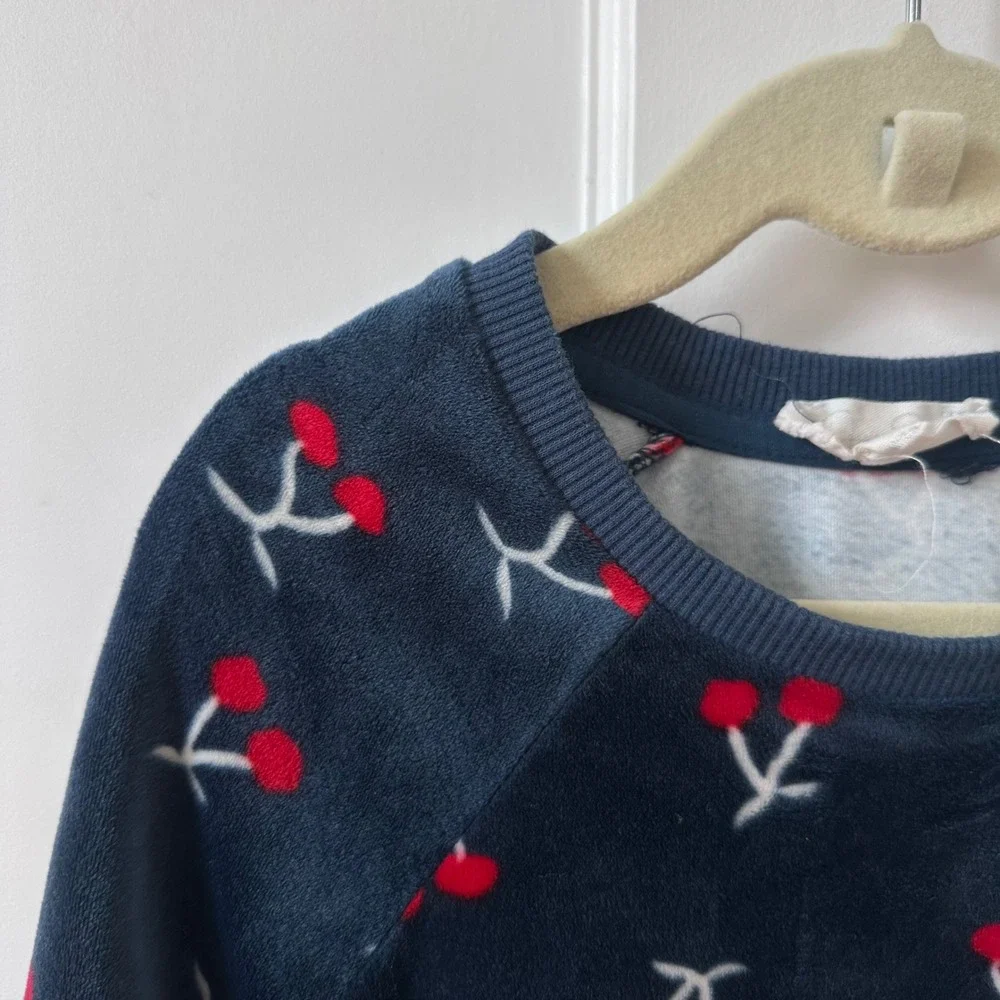Jessica Simpson Girls Navy Blue Cherry Print Velour Sweatshirt Size 6 Y2K inspt